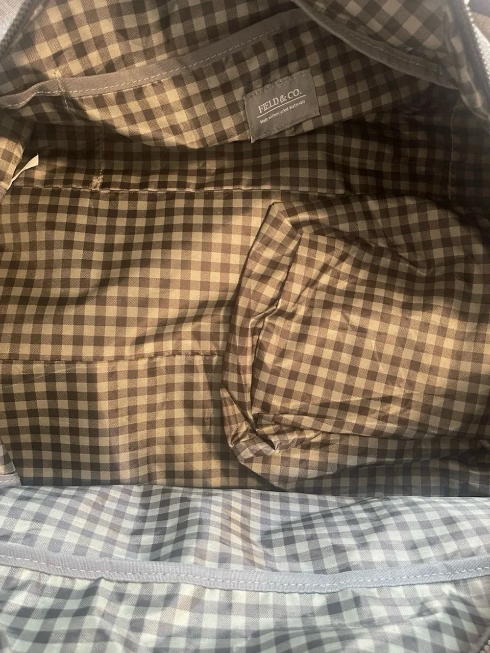 Black Men's Duffel Bag - Travel & Gym